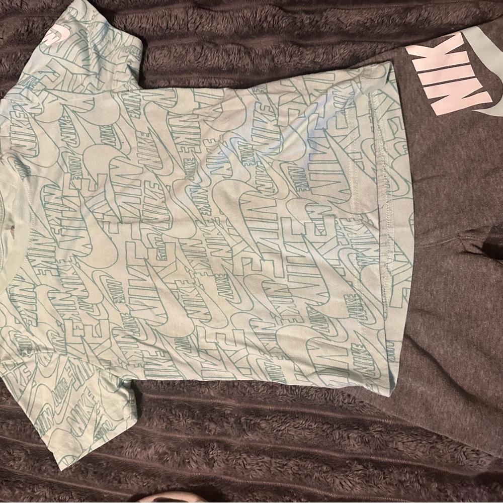 Nike Kids Matching Set in Light Blue and Gray